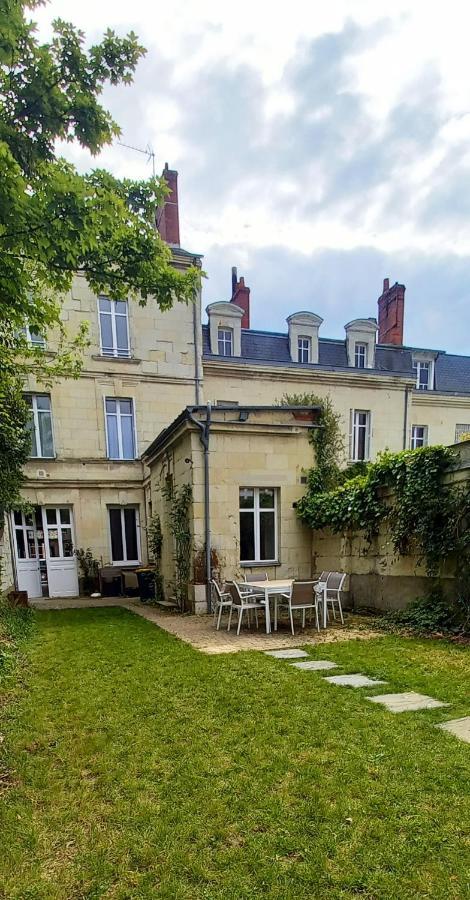 Отель Histoire De Loire - Du Bellay Сомюр Экстерьер фото